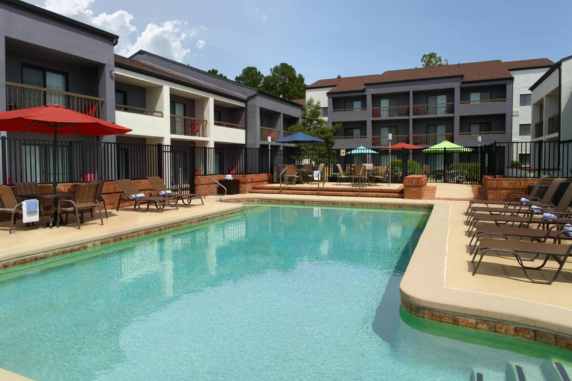 Hotel Courtyard By Marriott Raleigh Midtown Exterior foto