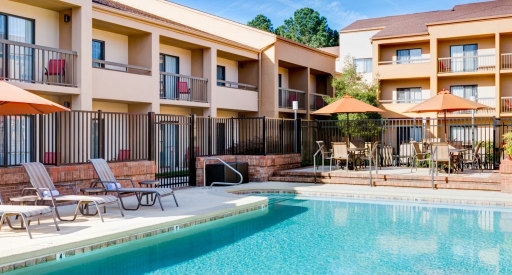 Hotel Courtyard By Marriott Raleigh Midtown Exterior foto
